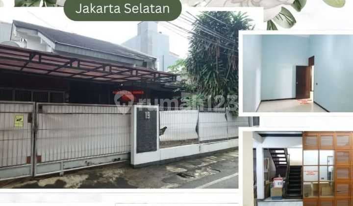 FOR SALE AFFORDABLE SECOND-HAND HOUSE IN KEBAYORAN BARU, SOUTH JAKARTA
