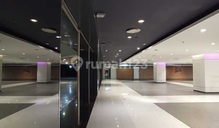 Rent Retail Space 175 sqm in Block M Pasaraya Kebayoran Baru South Jakarta