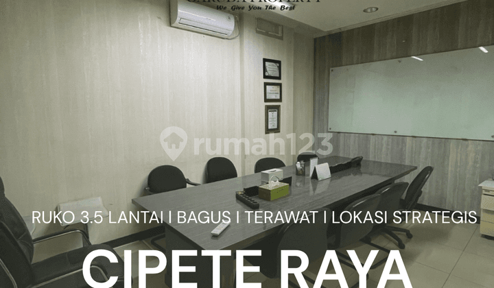 Shop House in Cipete 169.0 M² Semi Furnished HGB South Jakarta