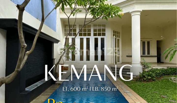 Rumah Mewah Classic Lokasi Strategis di Kemang Dalam Jakarta