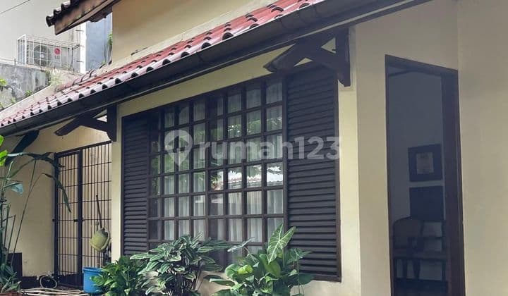 House Needs Minor Renovation SHM Sector 1 - Bintaro, South Jakarta