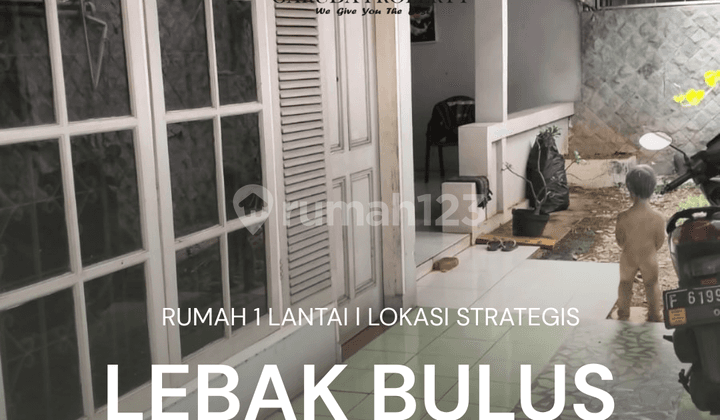House Needs Minor Renovation SHM in Lebak Bulus, South Jakarta