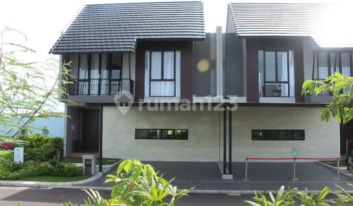 Rumah Mewah Konsep Bali Di Makassar