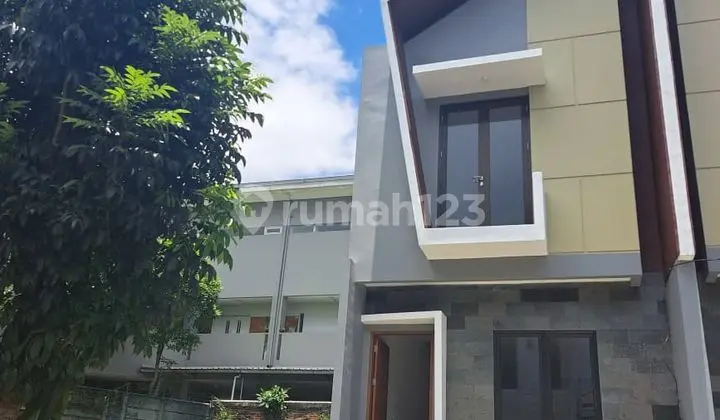For Sale Beautiful Newly Renovated House in BSD Serpong, South Tangerang