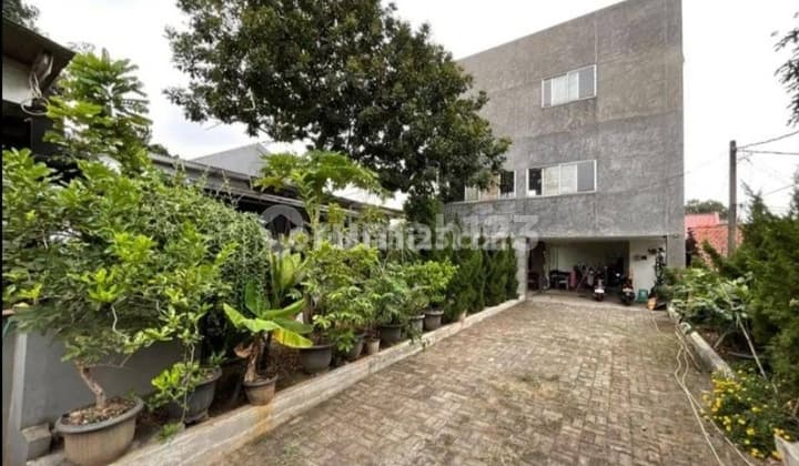 Dijual Rumah dan Kiosbagus U Tuk Kost dan Usaha di Kreo Tangerang