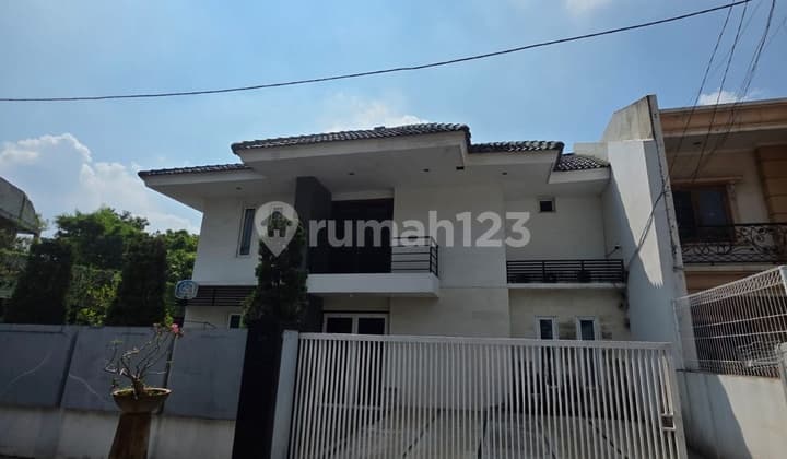 Sold: Spacious 2-Story House in Kedoya Near Metro TV, Serene Atmosphere