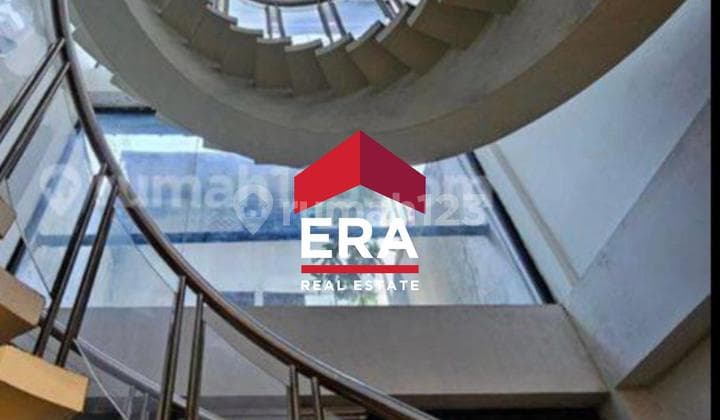 Ruko Dekat Taman Anggrek Mall Di Arjuna Utara 4 Lantai Jual Cepat!