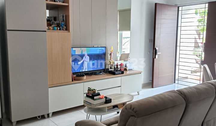 Beautiful Neat House in Riviera Puri Metland Cyber City Fully Built