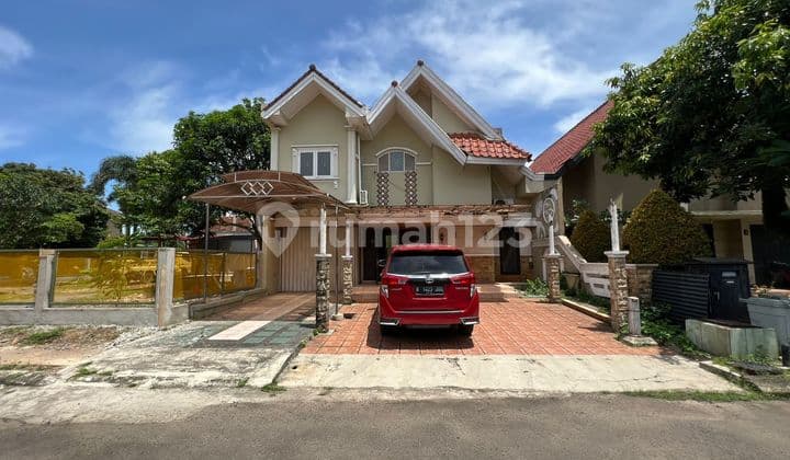 Rumah Sutera Delima Dekat Living World Alam Sutera Hadap Timur