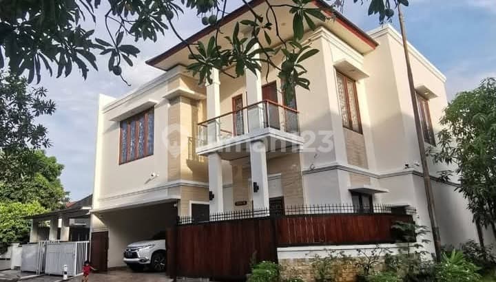 Rumah Banjar wijaya 2 Lantai Hoek ada pool siap huni