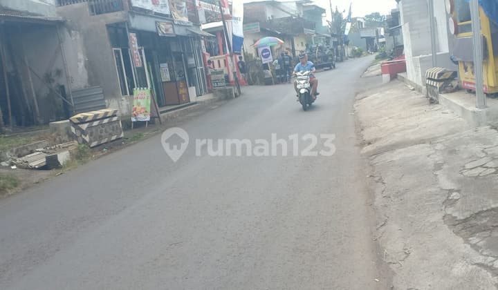 Rumah Kampung 0 Jalan Akses Mobil Simpangan