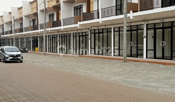 Shop House Ready for Business and Ready to Profit in Aryana Karawaci Tangerang
