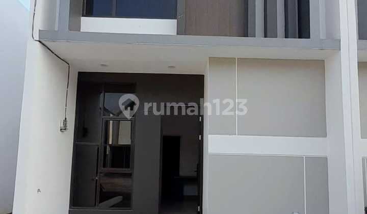 Rumah Cantik 2 Lantai Di Cluster Viona Aryana Karawaci Tangerang
