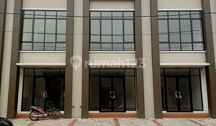 For Rent: Ready-to-Use and Business-Ready Shop House in Aryana Karawaci, Tangerang