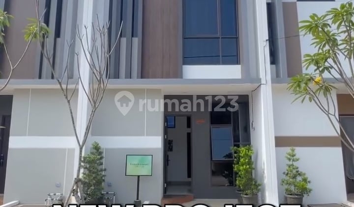 Dijual Rumah 2 Lantai Dengan Fasilitas Kolam Renang Di Dalamnya Di Cluster Viona Aryana Karawaci Tangerang
