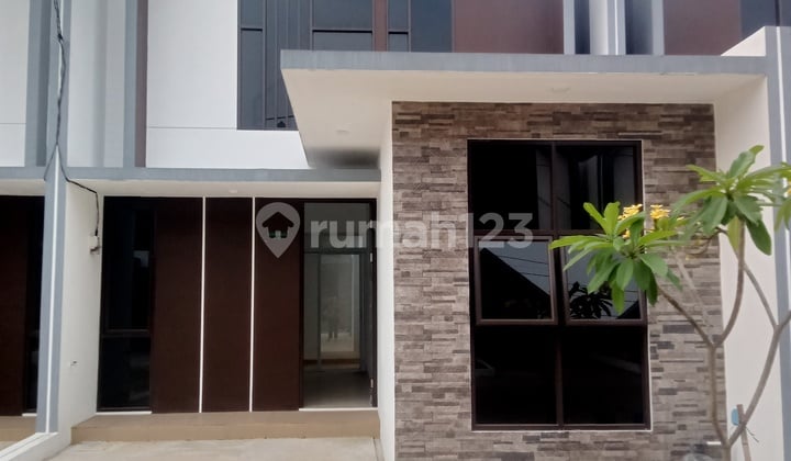 Rumah 1 Lantai Dengan Cicilan Ringan Dan Siap Huni Di Aryana Karawaci Tangerang