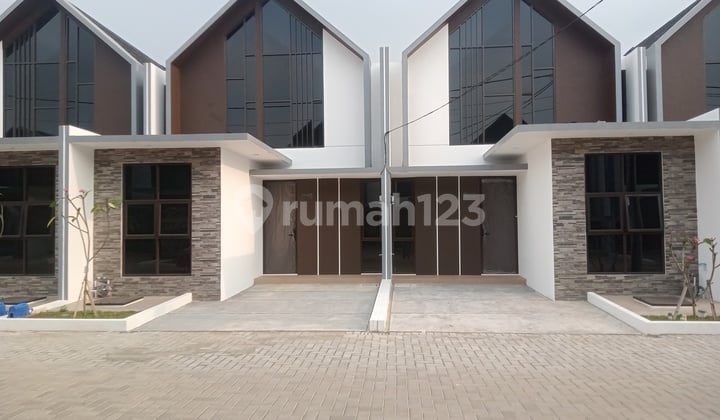 Rumah Siap Huni Dengan Lokasi Strategis Di Cluster Safira Aryana Karawaci Tangerang