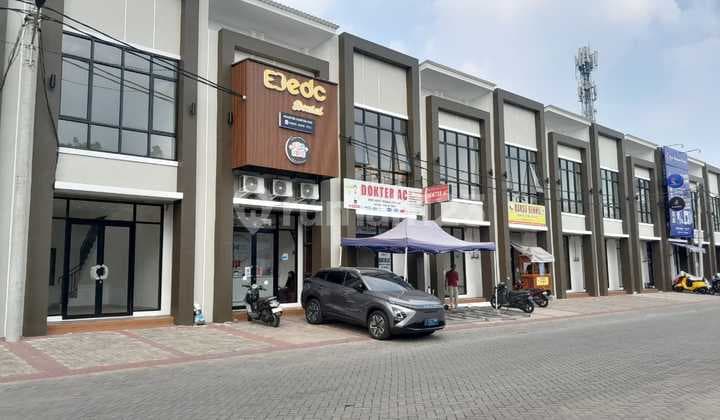 Ruko Megah 2 Lantai Di Jual Dengan Lokasi Di Depan Kolam Renang Aryana Karawaci Tangerang