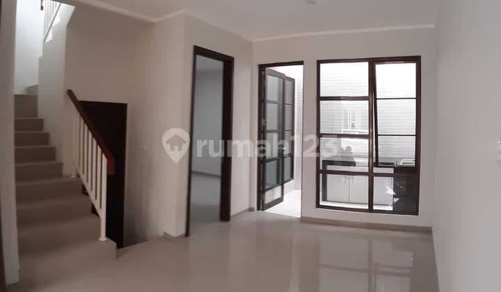 New 2-Story Building House at Fortune Villas Graha Raya