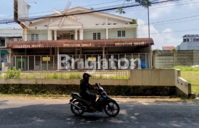 RUMAH/TOKO/KANTOR/GUDANG