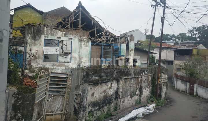 Dijual Rumah Tua Hitung Tanah di Pamoyanan, Cicendo, Bandung Jawa Barat