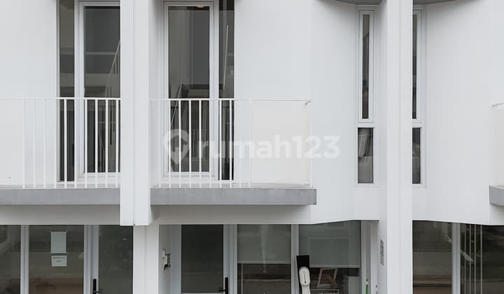 Myza Flathouse Tipe3x10 BSD City