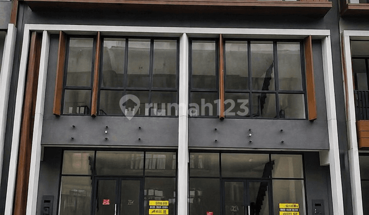 Disewakan Ruko West Village BSD 3 Lantai - 2 Unit Gandeng Lokasi Ramai