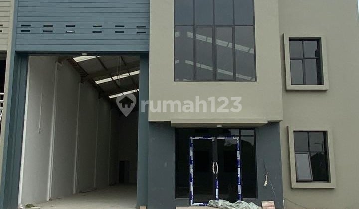 Vivo Business Park, Warehouse and Office Near the Airport in Neglasari