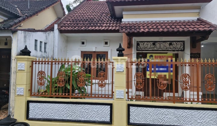 Rumah Bagus Belakang Artos SHM di Perum Bumi Prayudan Mertoyudan, Mertoyudan, Magelang, Jawa Tengah, Indonesia, 56172, Mertoyudan
