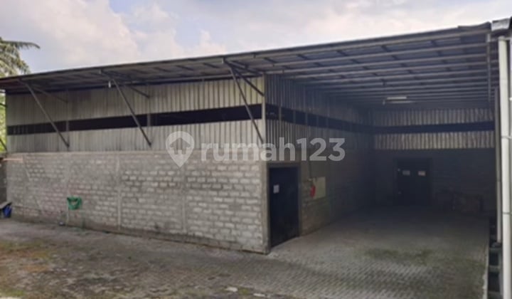 Gudang di Blondo Dekat Rsud Merah Putih Jl. Soekarno Hatta No. 39, Deyangan, Mertoyudan, Magelang, Jawa Tengah, Indonesia, 56172, Mertoyudan 1840.0 M² SHM Unfurnished