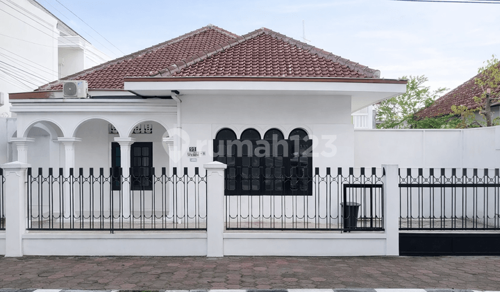 Rumah Bagus 350M2 SHM di Depan Superindo Magelang Utara