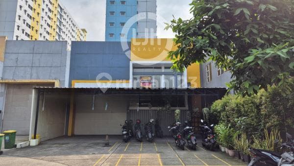 Gudang 2 Lantai di Bizpark, Penggilingan, Jakarta Timur