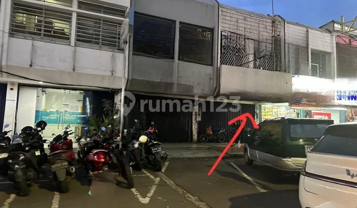 Ruko Disewakan di Boulevard Raya kelapa Gading Jakarta Utara Ruko Disewakan di Boulevard Raya kelapa Gading Jakarta Utara