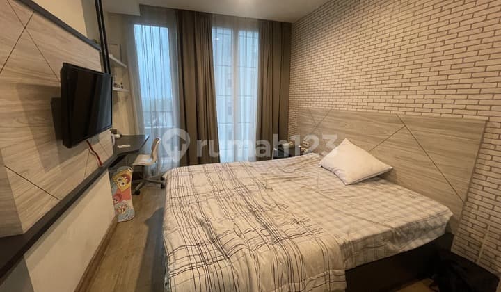 Tree Park BSD Studio Full Furnished Cantik