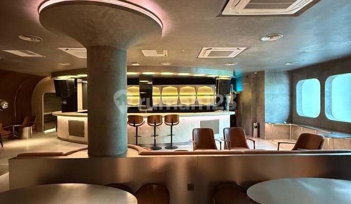 For Sale!! Bangunan Komersil 3 Lantai Prime Area Kebayoran Baru Jakarta Selatan