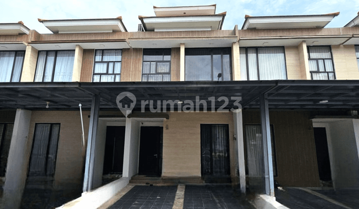 House 3 Floors 5X17 85sqm 4Bedrooms Cluster La Seine Jgc Jakarta Garden City