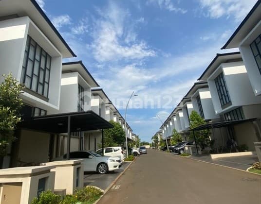 Rumah 3 lt Semi Furnished di ASYA Jakarta Garden City, Jakarta Timur