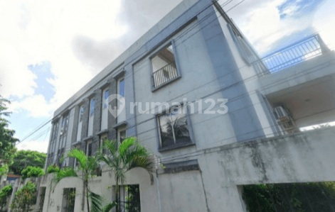 Dijual Tanah dan Bangunan di Duren Sawit, Jakarta Timur