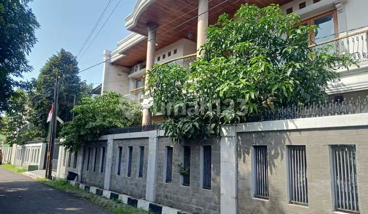 For Quick Sale Large House In Cirebon City