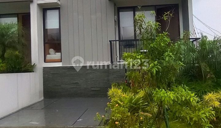 For Quick Sale: Serene House with Mountain View in Front of the Eyes, Sentul Bogor