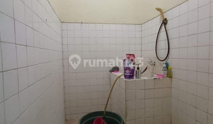 rumah di cipinang jakarta timur 2 lantai