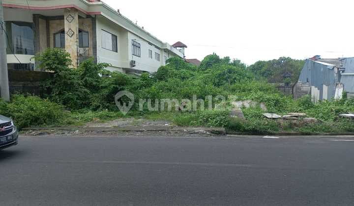 Rare Land on Merdeka Street Sunset Road near Siloam Hospital Kuta
