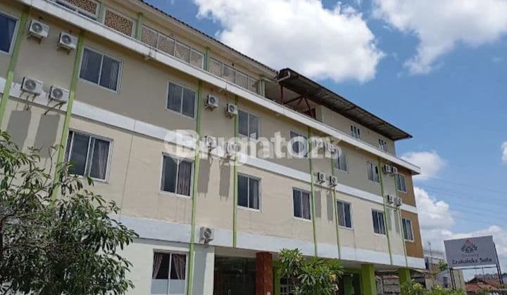 HOTEL GRAHA LAWEYAN SOLO