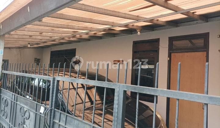 Dijual Rumah Murah Lokasi Depan Jalan Utama