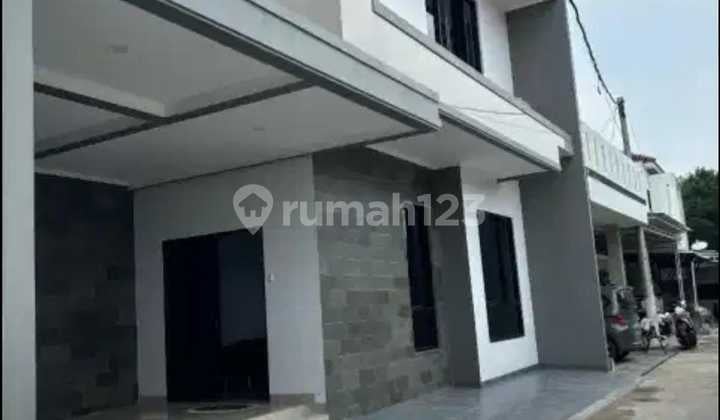 Hot Sale Rumah 2 Lantai + Rooftop Di Cibubur Dekat Dengan Lrt