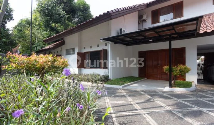 For Sale House in Kebayoran Baru, South Jakarta