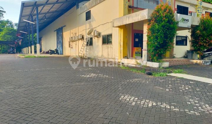 Warehouse 1100m2 on the Ring Road near Manado City and Citra Land.