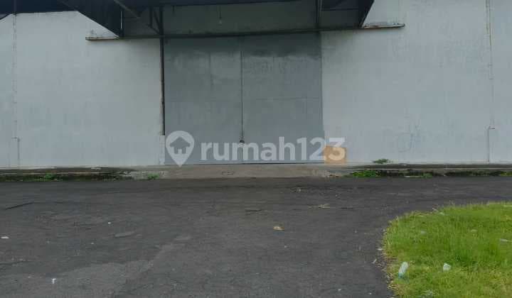 Warehouse 1500m2 In Bitung Near Port Suitable For Distributor