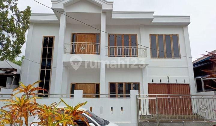Rumah Baru Mewah Harga Murah Di Jl Kayu Bulan Malalayang