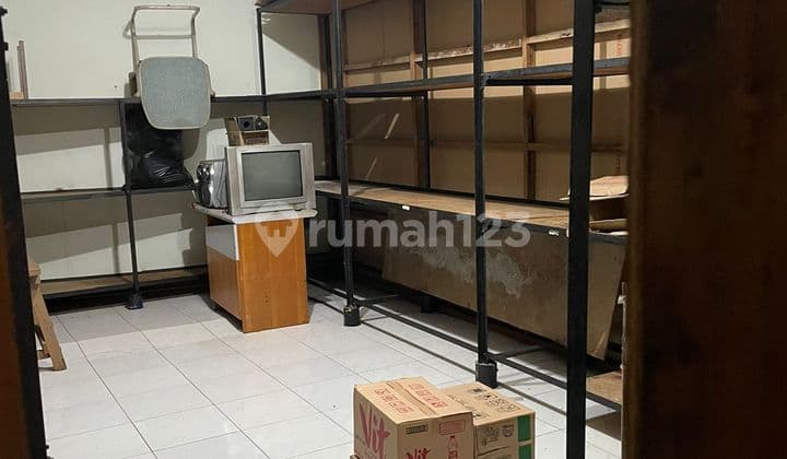 Rumah buat Usaha di daerah Gandaria Utara, Jakarta Selatan